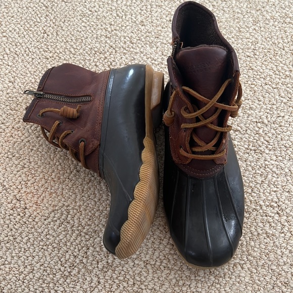 Sperry duck boots - size 8 - Picture 2 of 7